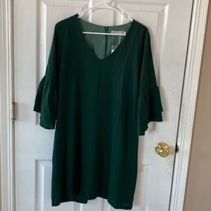 NWT Large green mini dress with ruffle 3/4 sleeves v-neck
